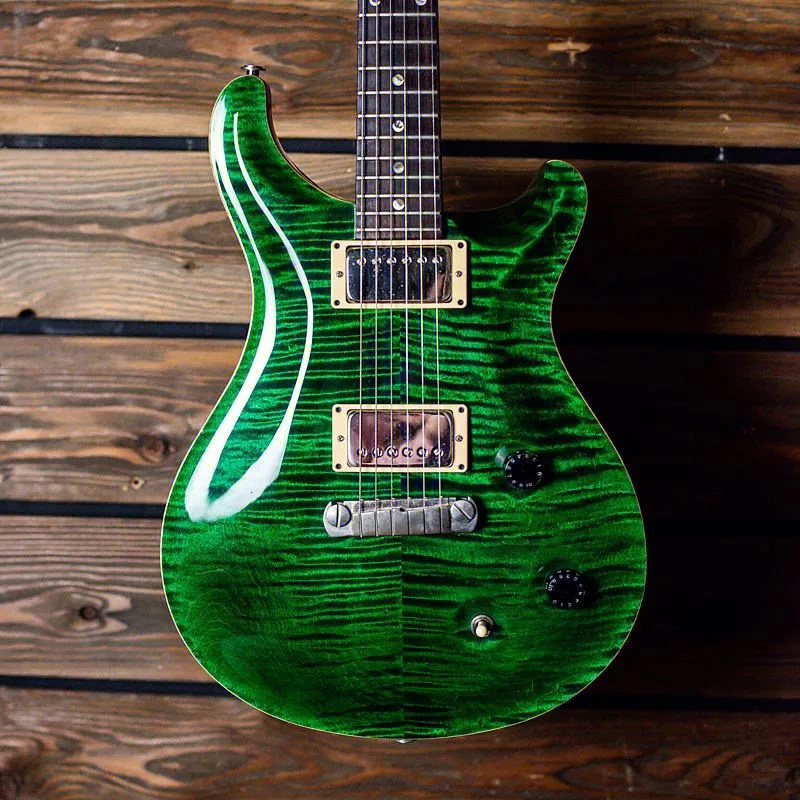 绿prs电吉他春天的颜色