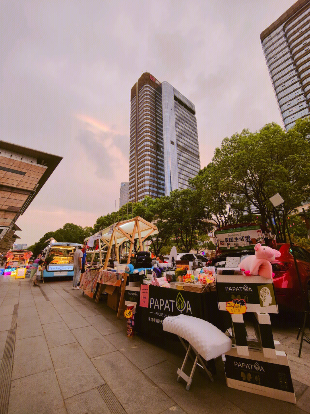 苏州久光百货联合不散集市,打造苏州最嗨潮流夜市,为期一个月,欢迎来