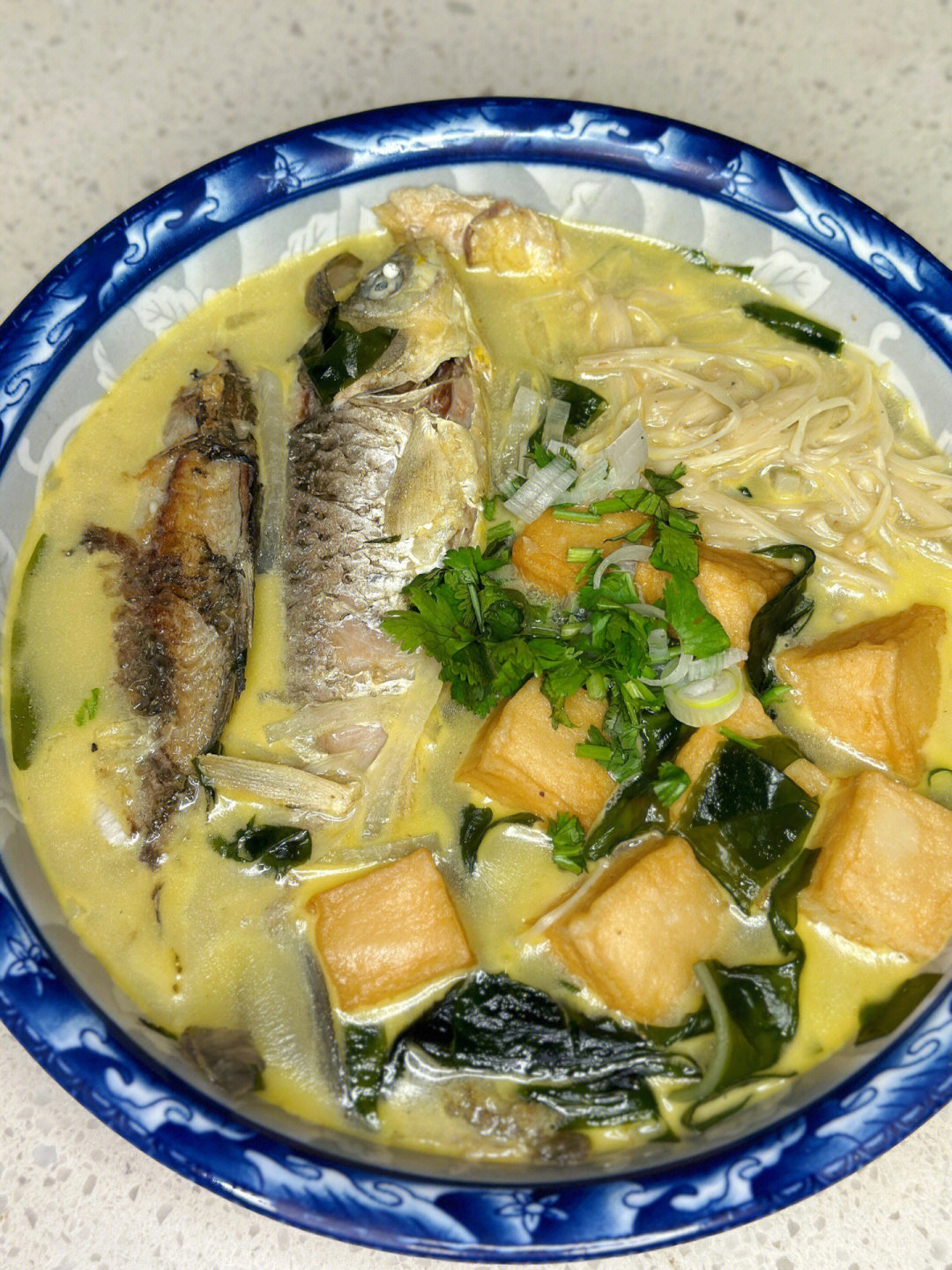 法式杂鱼汤图片