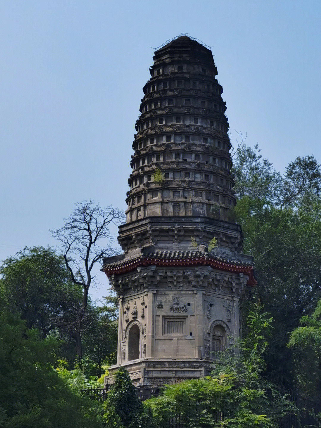 京城的两座花塔