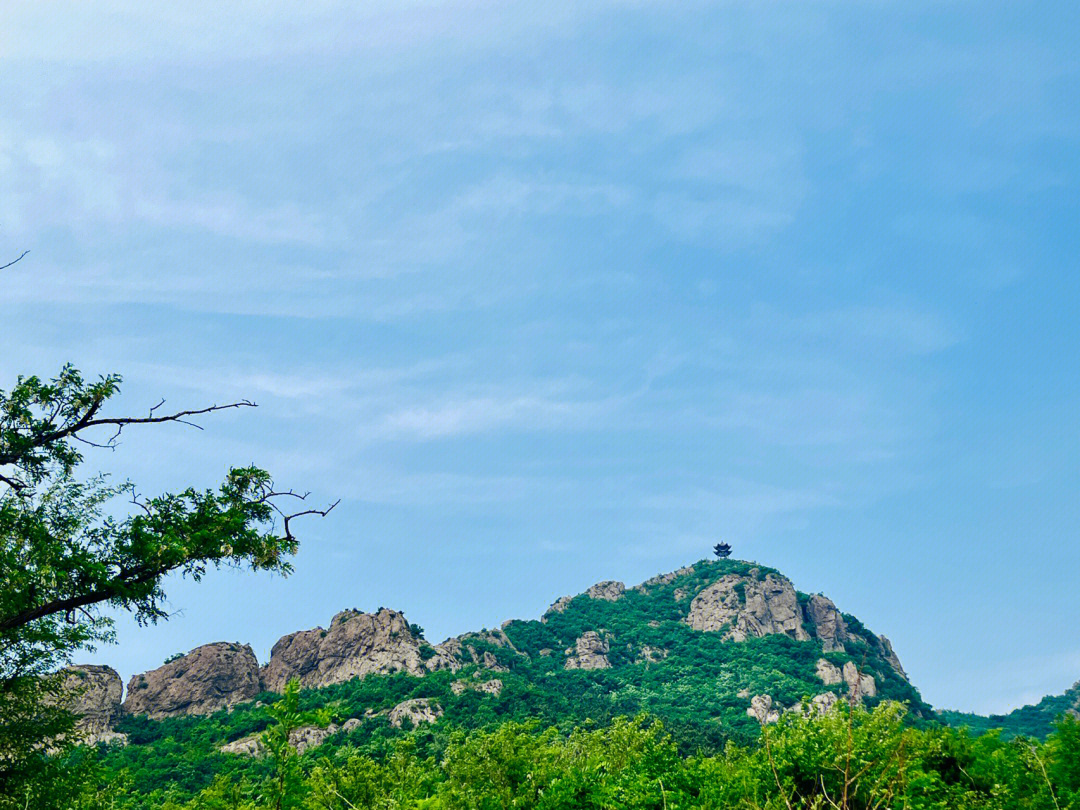 乌兰木图山风景区简介图片