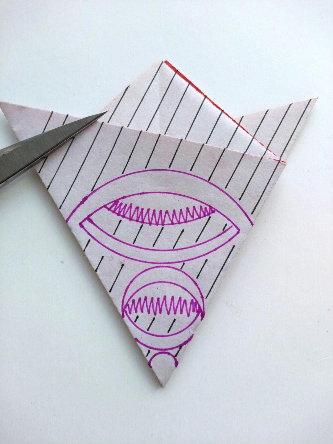剪纸三角形简单图片