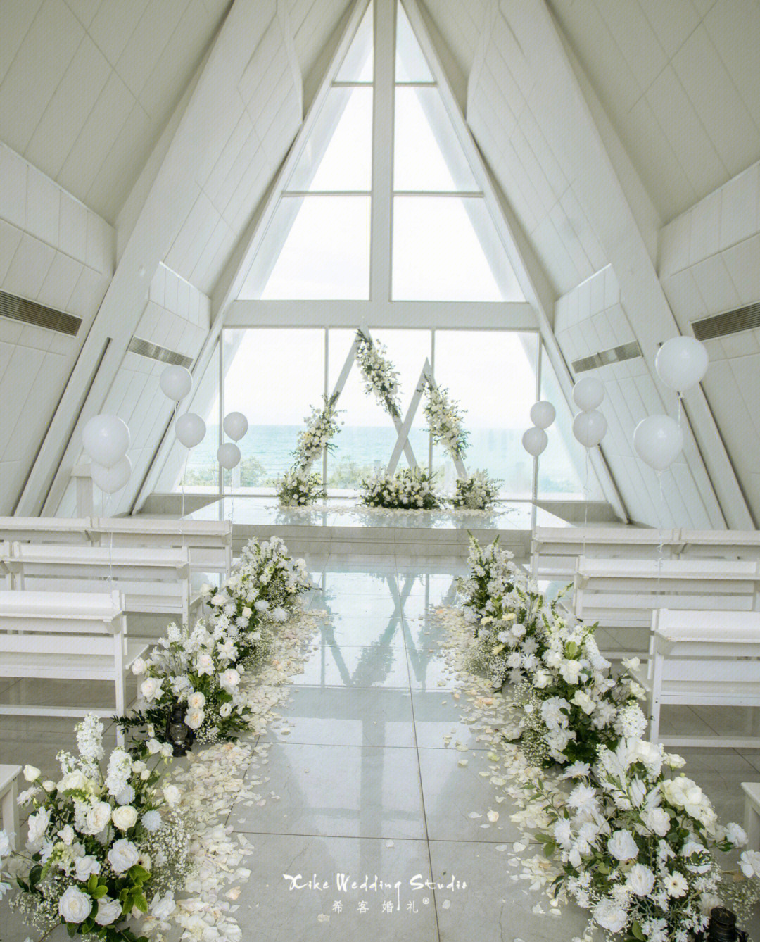 让婚礼更加经典和纯净9592婚礼场地:三亚香水湾君澜教堂95婚礼