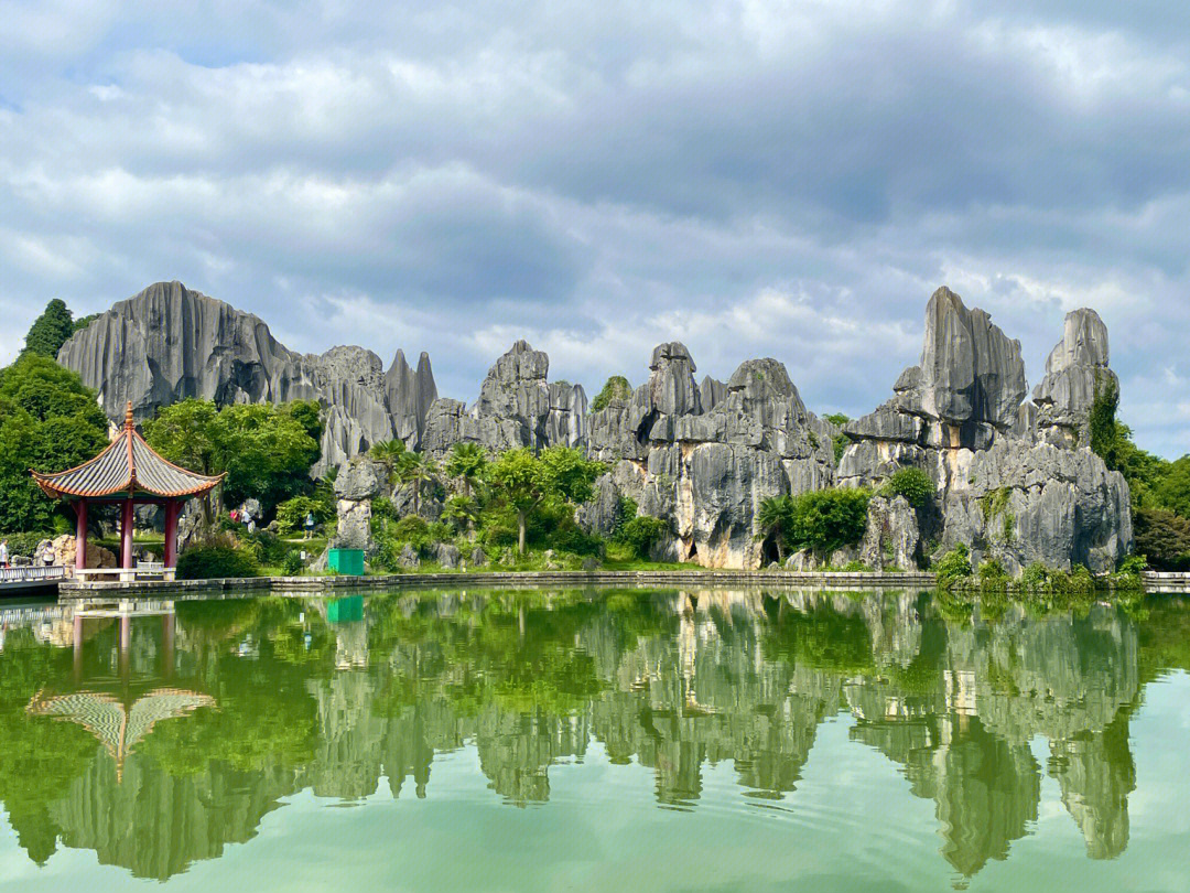 云南昆明石林风景区78很好