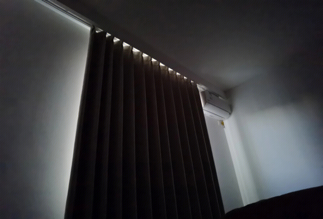 窗帘遮光度80实际效果图片
