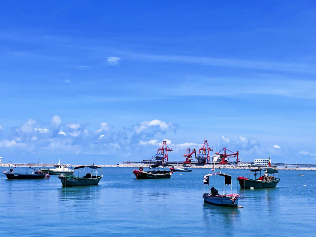 莺歌海港口图片