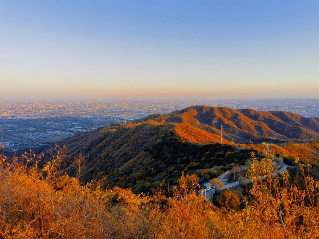 香山山顶图片图片