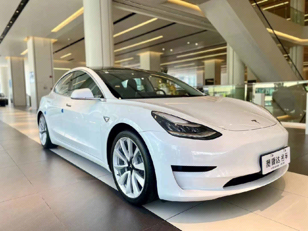 特斯拉model3你会喜欢这款新能源车吗