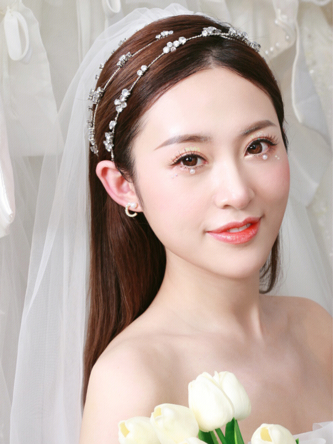 韩国传统婚礼新娘妆图片