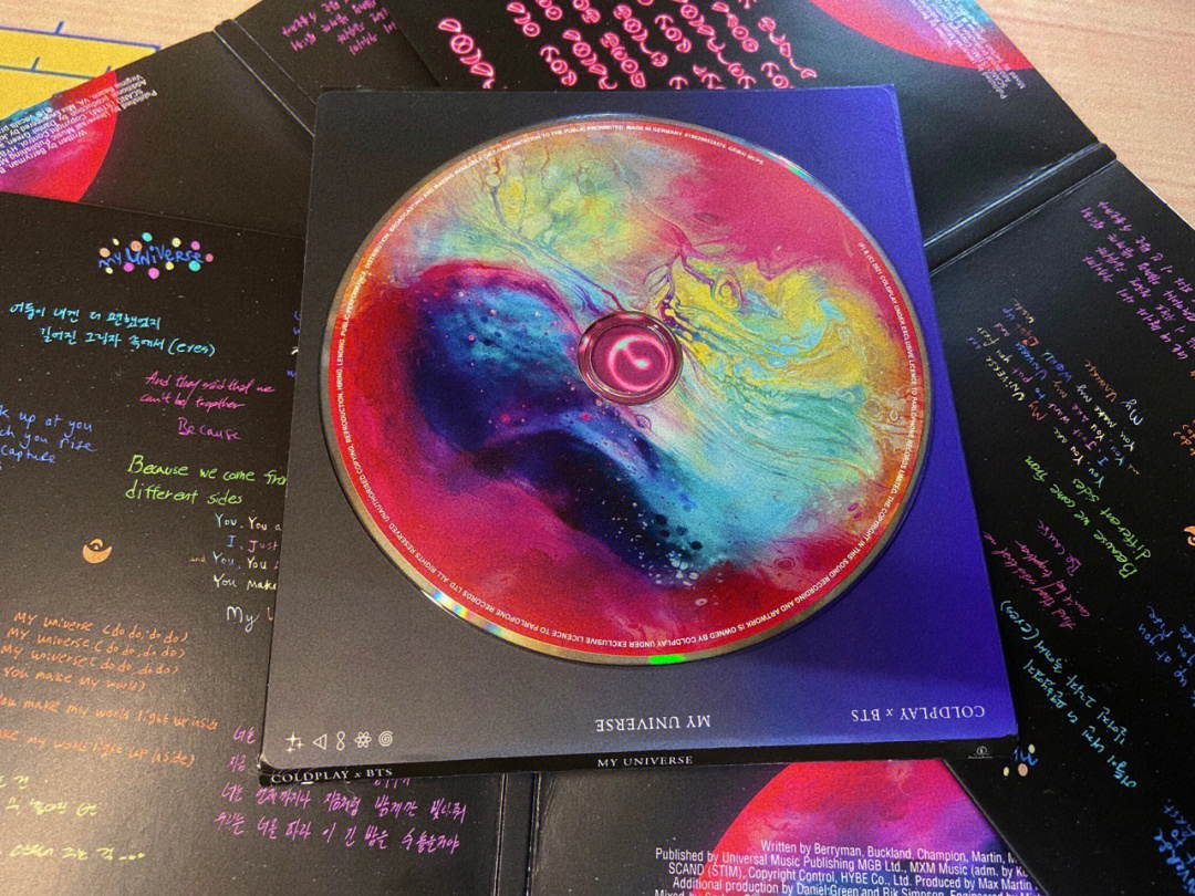 coldplayxbtsmyuniverse单曲cd