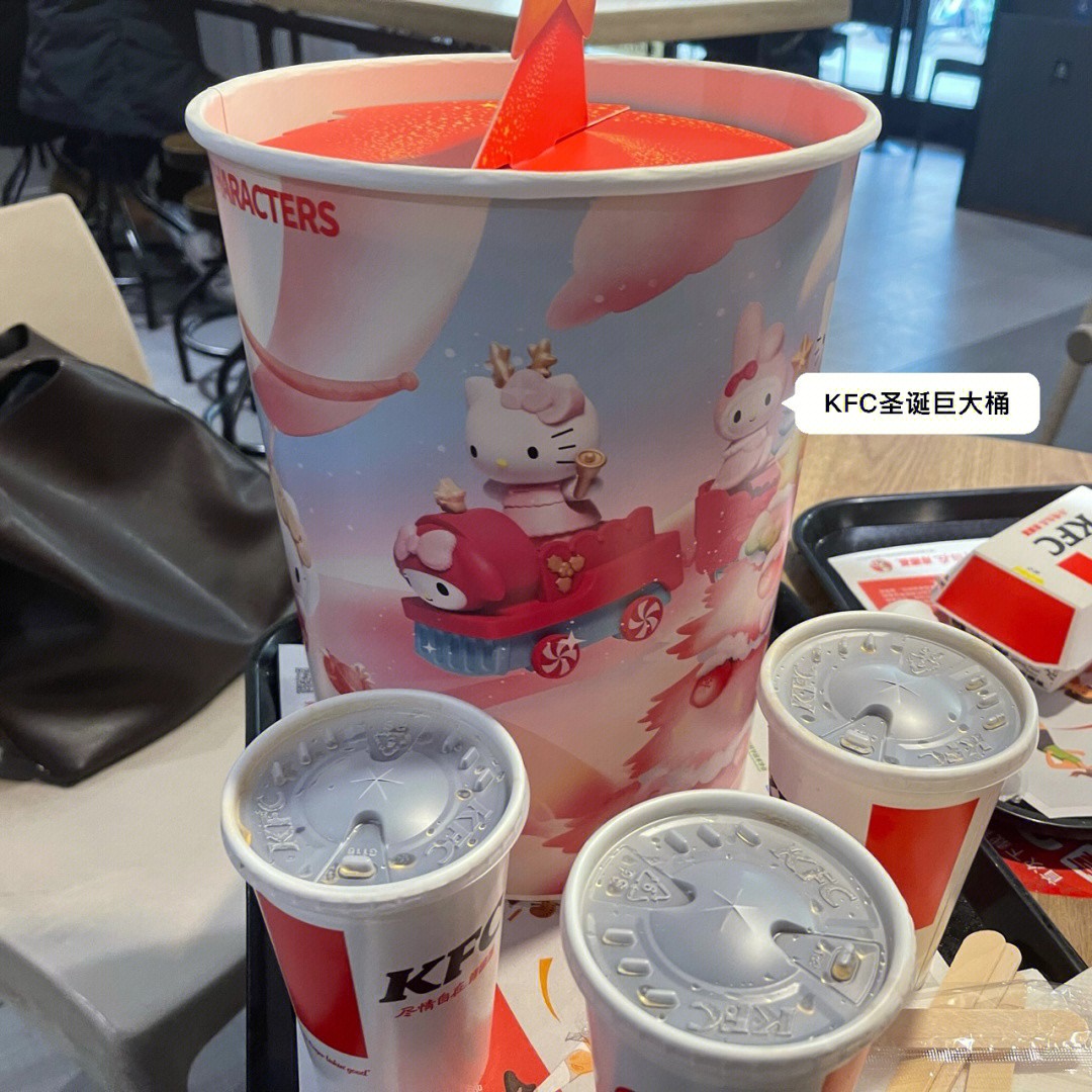 kfc圣诞巨大的桶图片