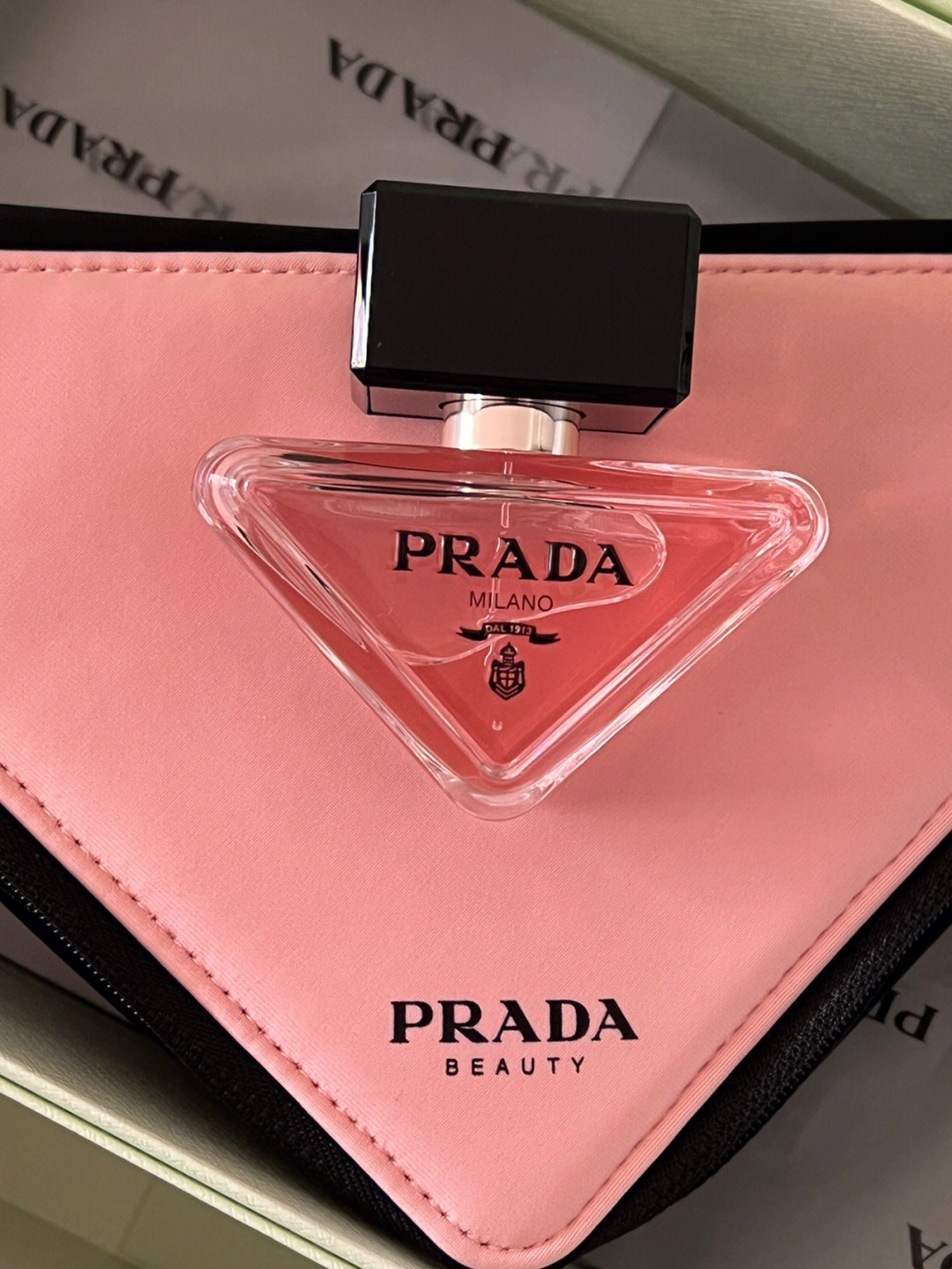 prada milano香水图片