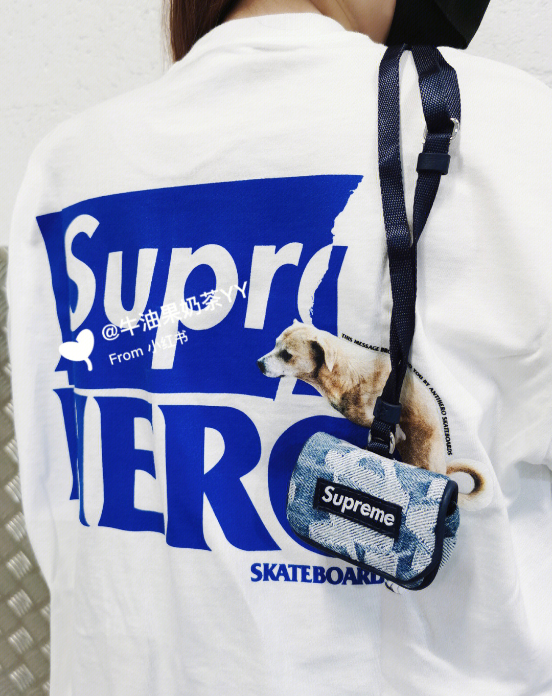 supreme冰蓝腰包图片
