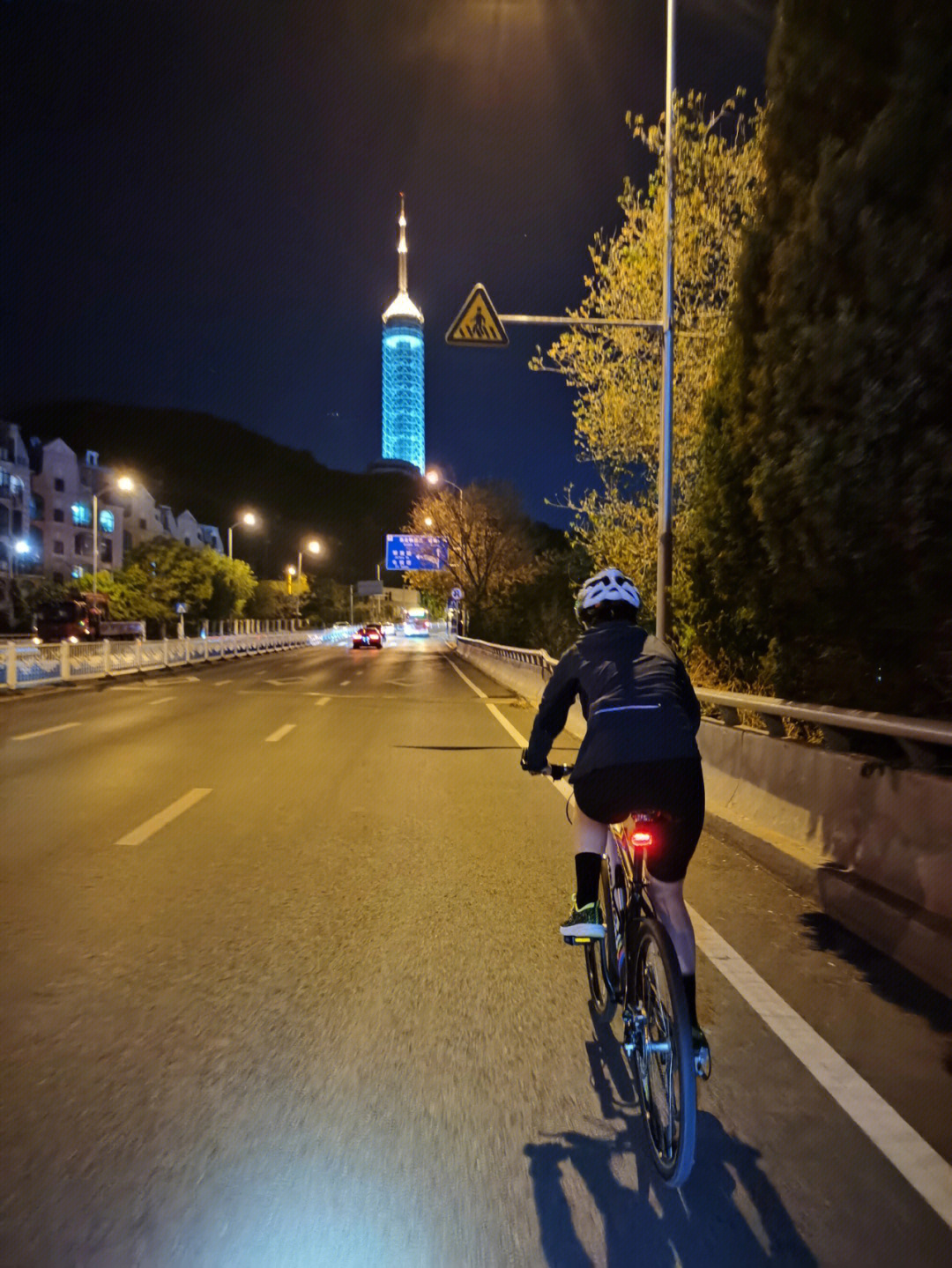 大连滨海路自行车图片
