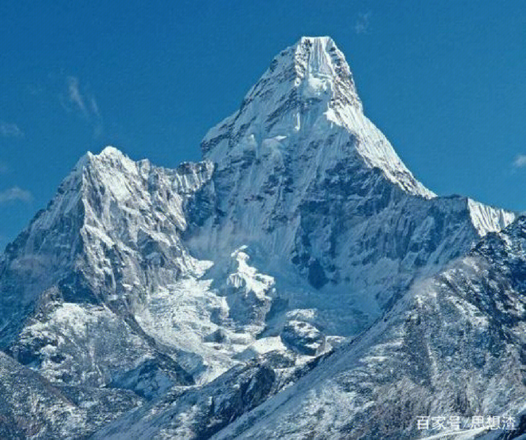 梅鲁峰和珠穆朗玛峰图片