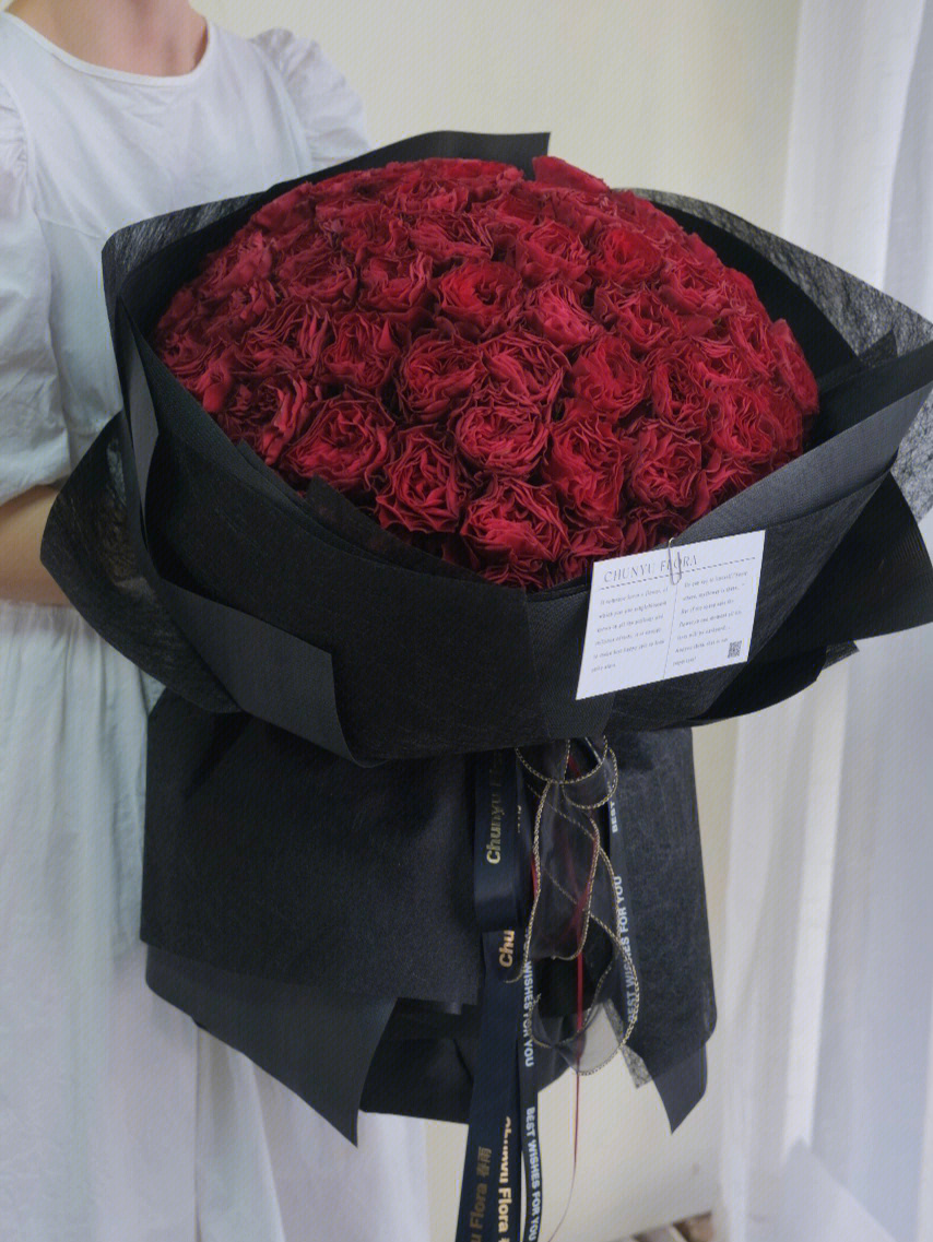 玫瑰花黑色包装意义图片