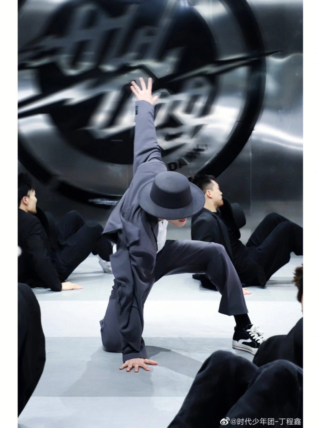 韩国男团十大最帅舞蹈图片