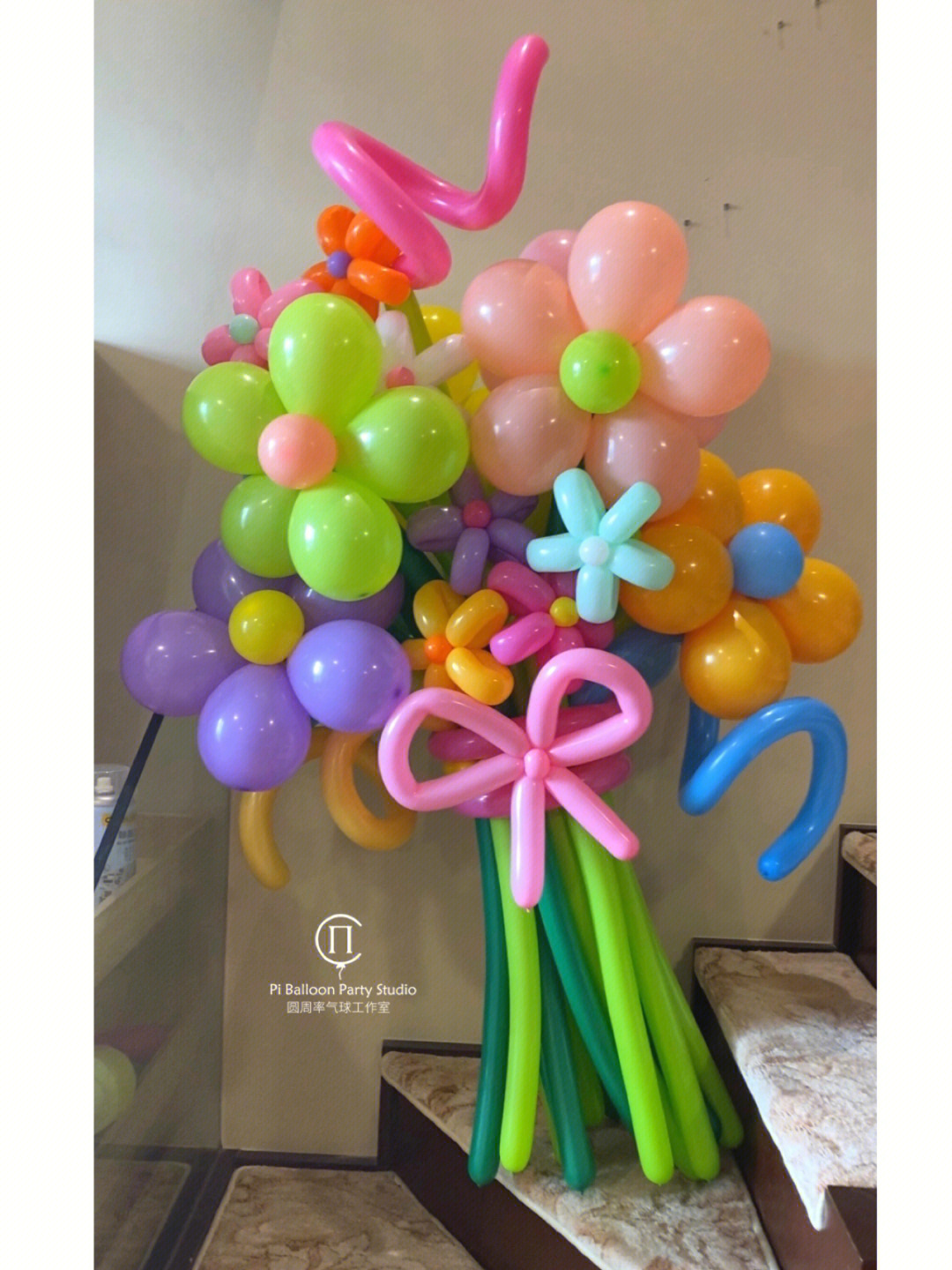 气球彩虹造型教程图解图片