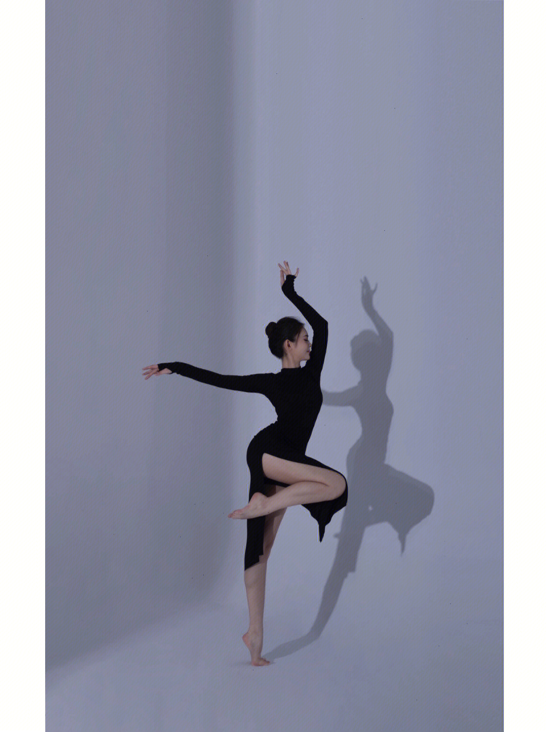 舞蹈艺术照造型图片