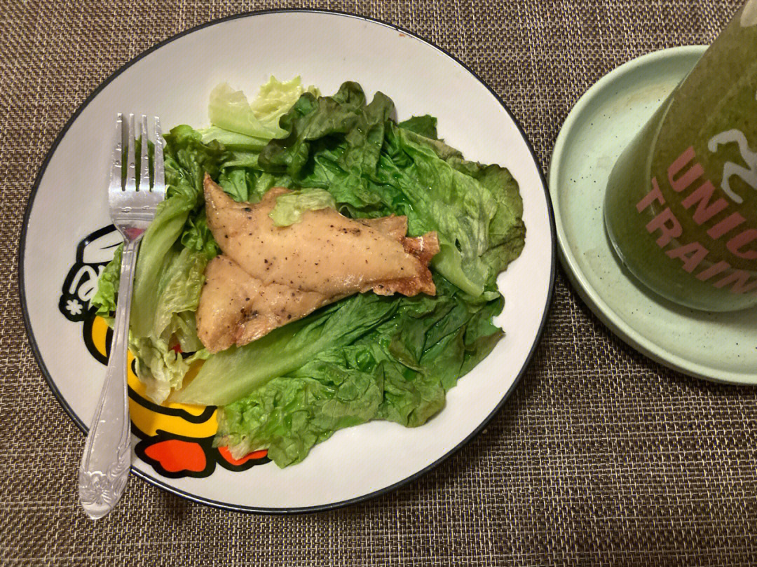 午餐鸡胸肉生菜02生菜香蕉汁