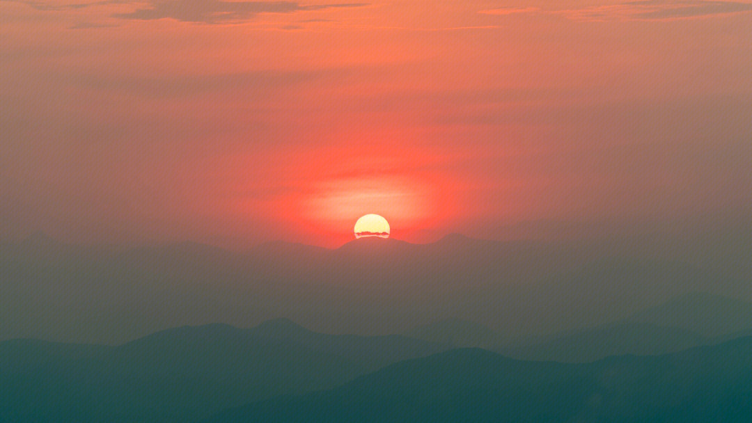 紫帽山海拔图片