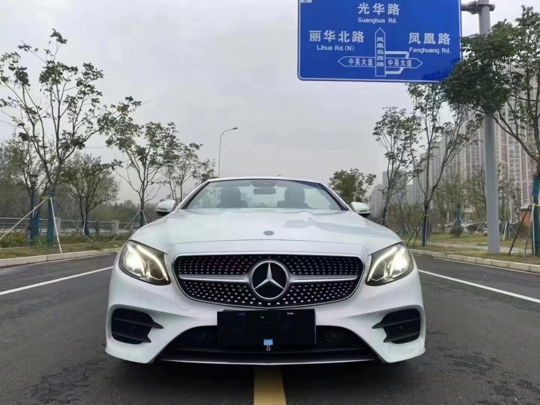 e200奔驰报价轿跑车图片