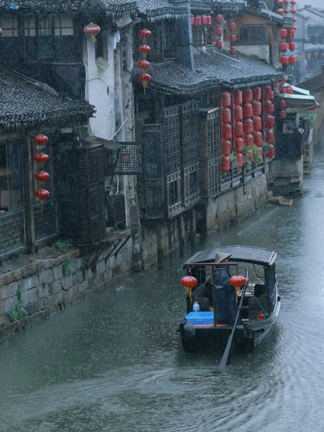 烟雨入江南山水如墨染西塘