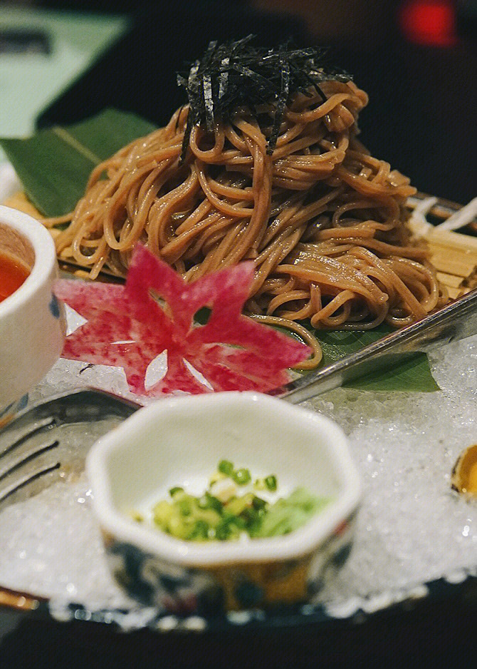 日式冷荞麦面图片