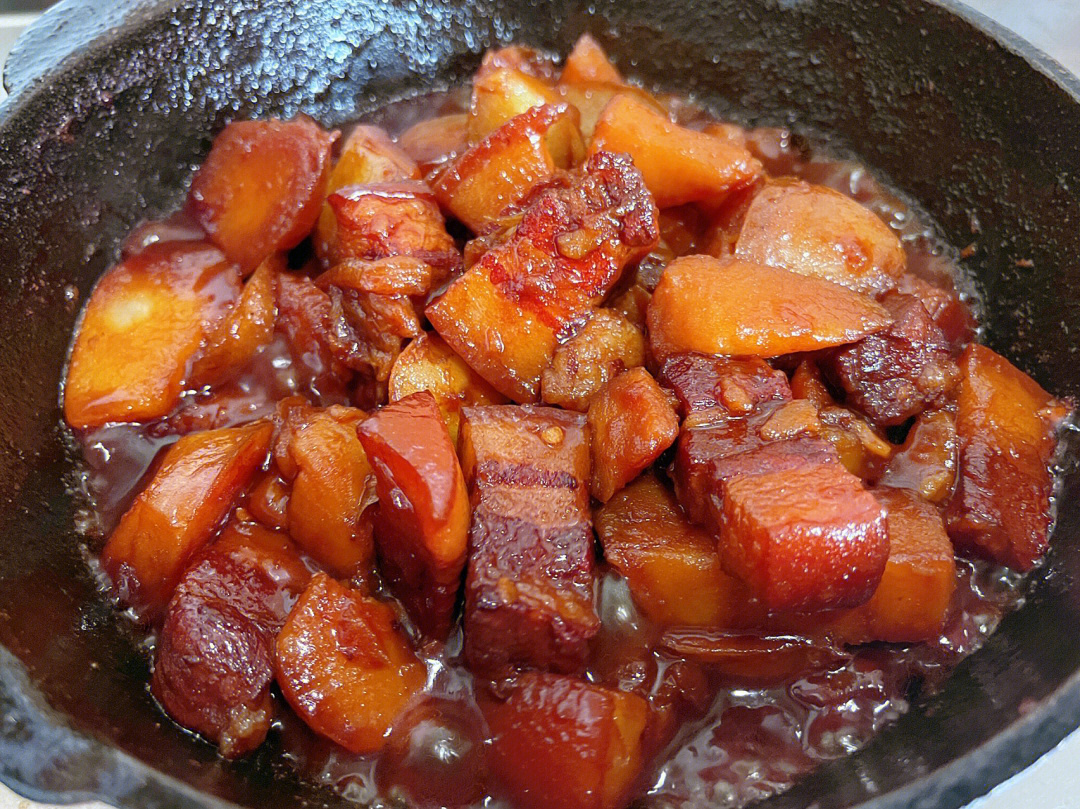 土豆红烧猪肉图片