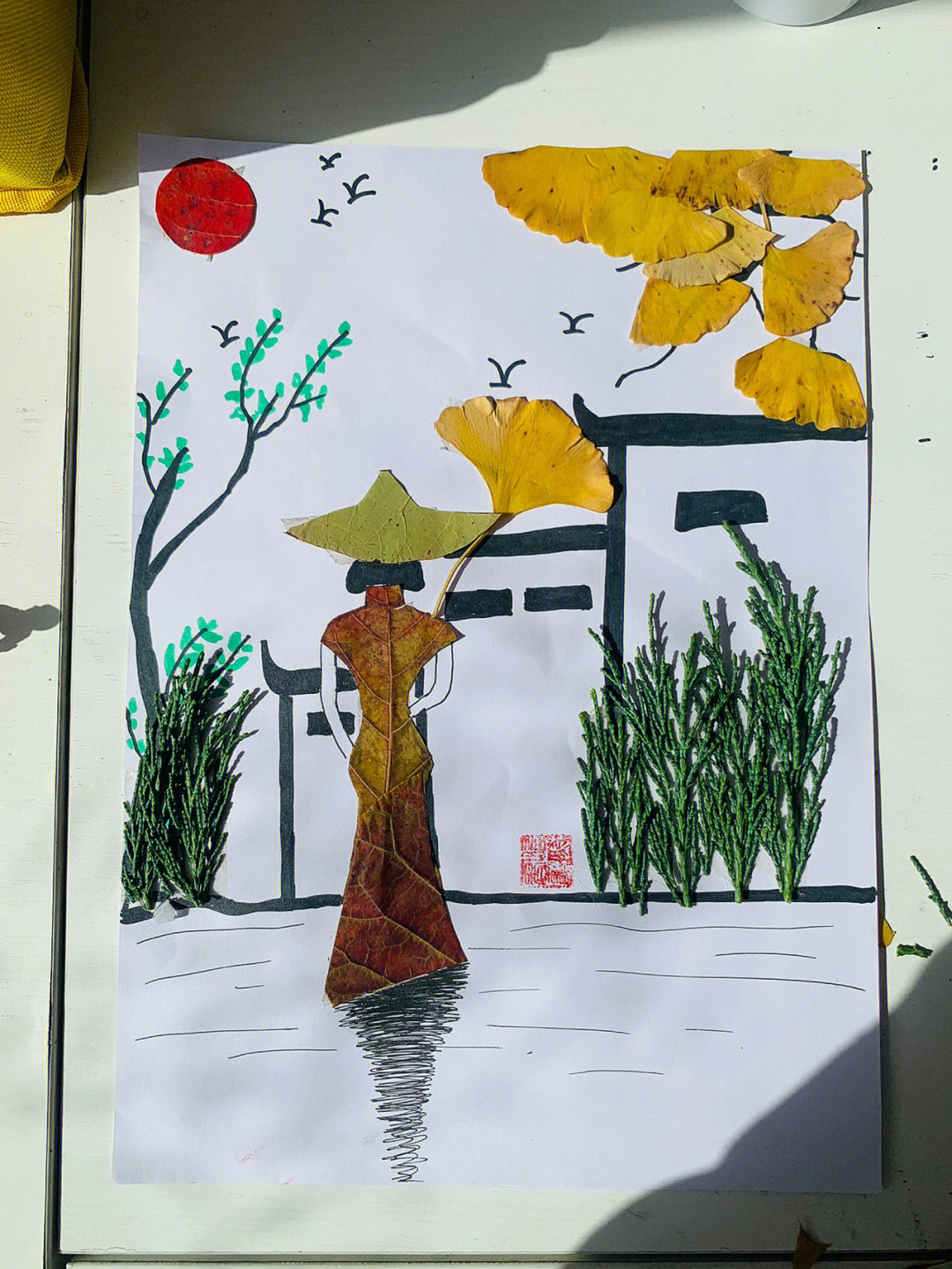 二年级树叶贴画作品图片