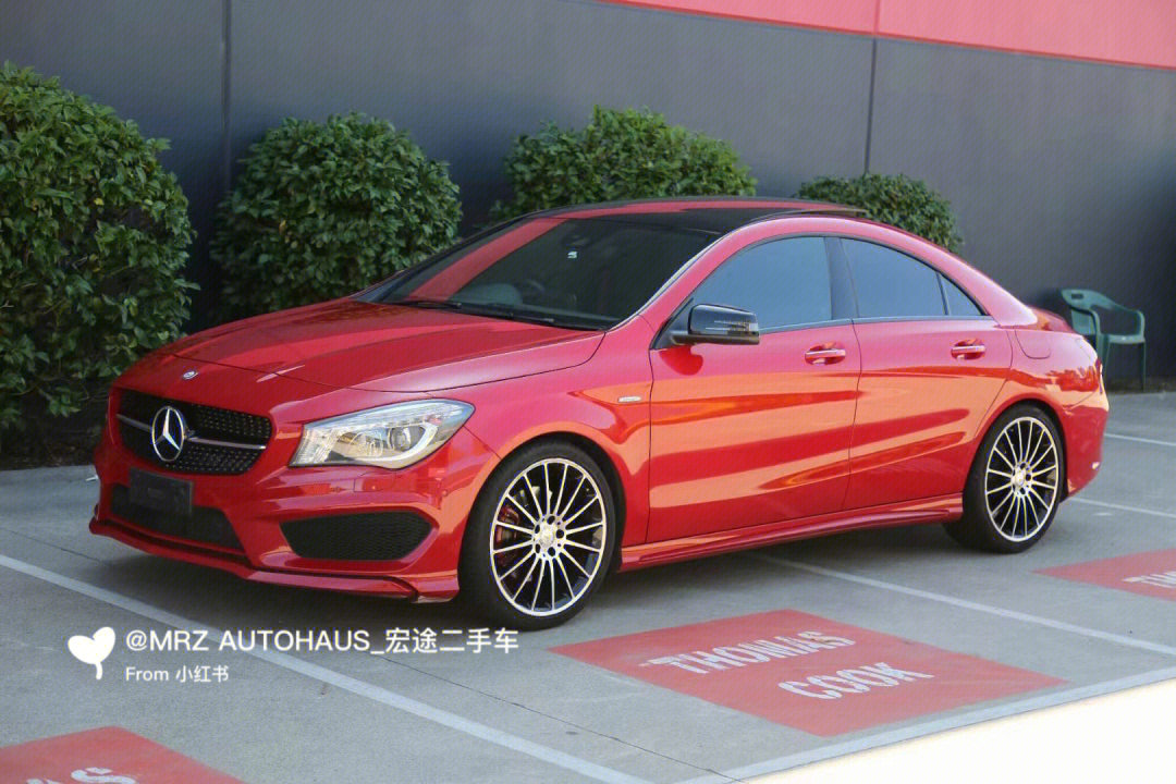 墨尔本二手车骚红色奔驰cla250sport