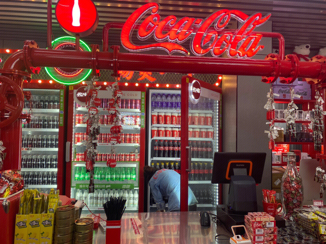 可口可乐冰箱陈列图片