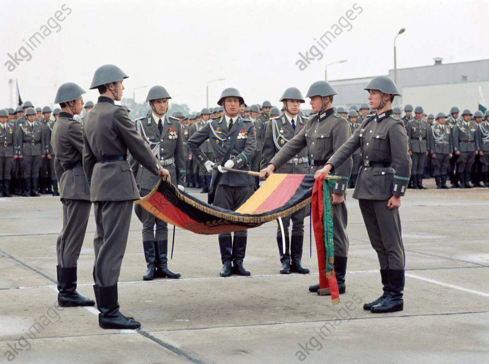 红色普鲁士德意志民主共和国国家人民军
