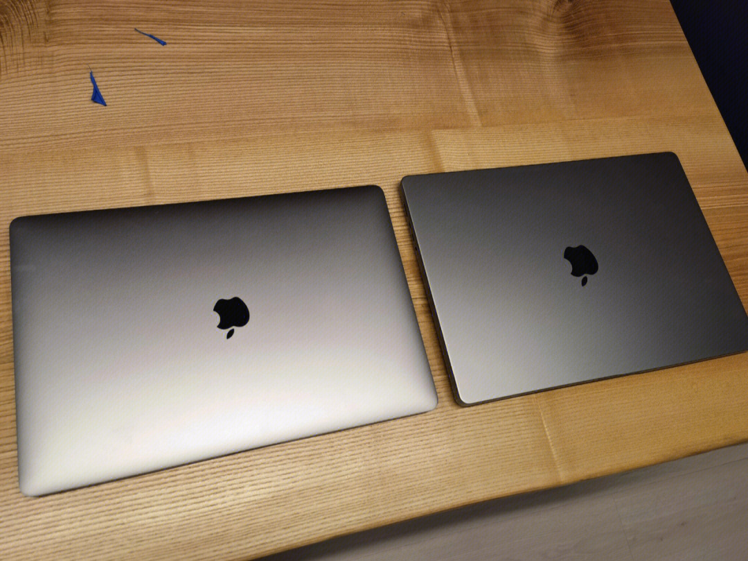 新老macbookpro对比