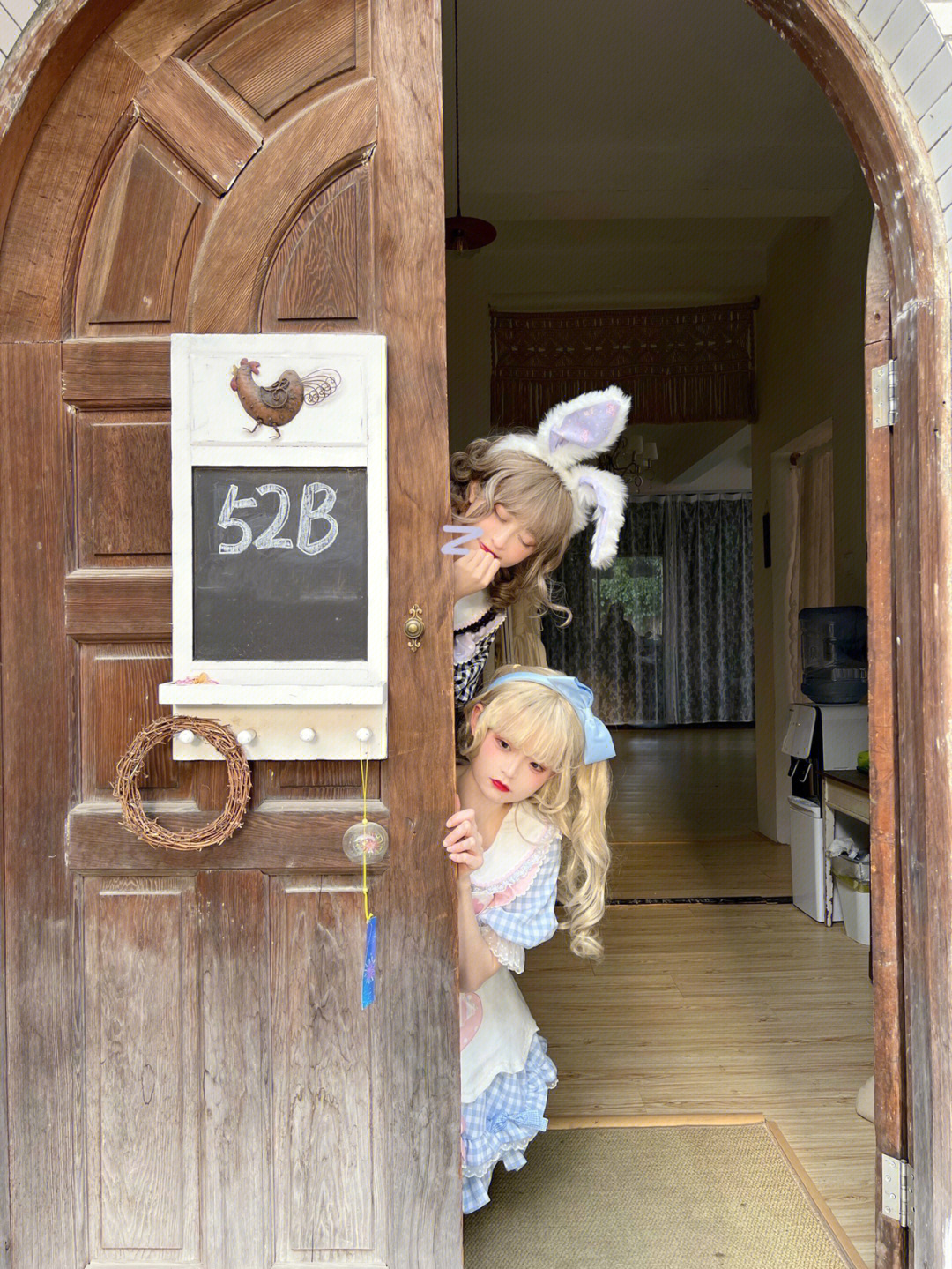 叩叩小兔子带你进入爱丽丝的梦境