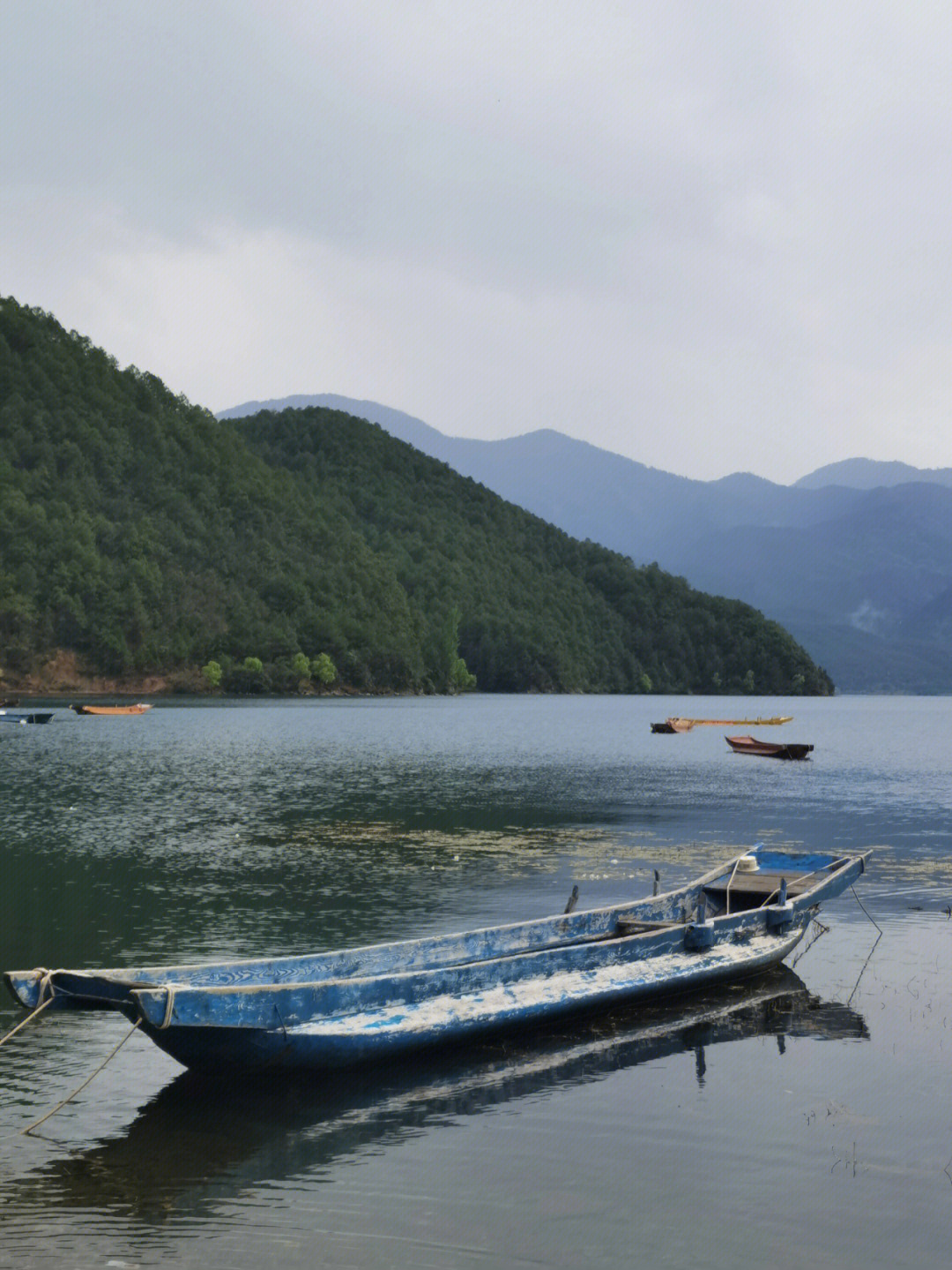 下雨天的泸沽湖