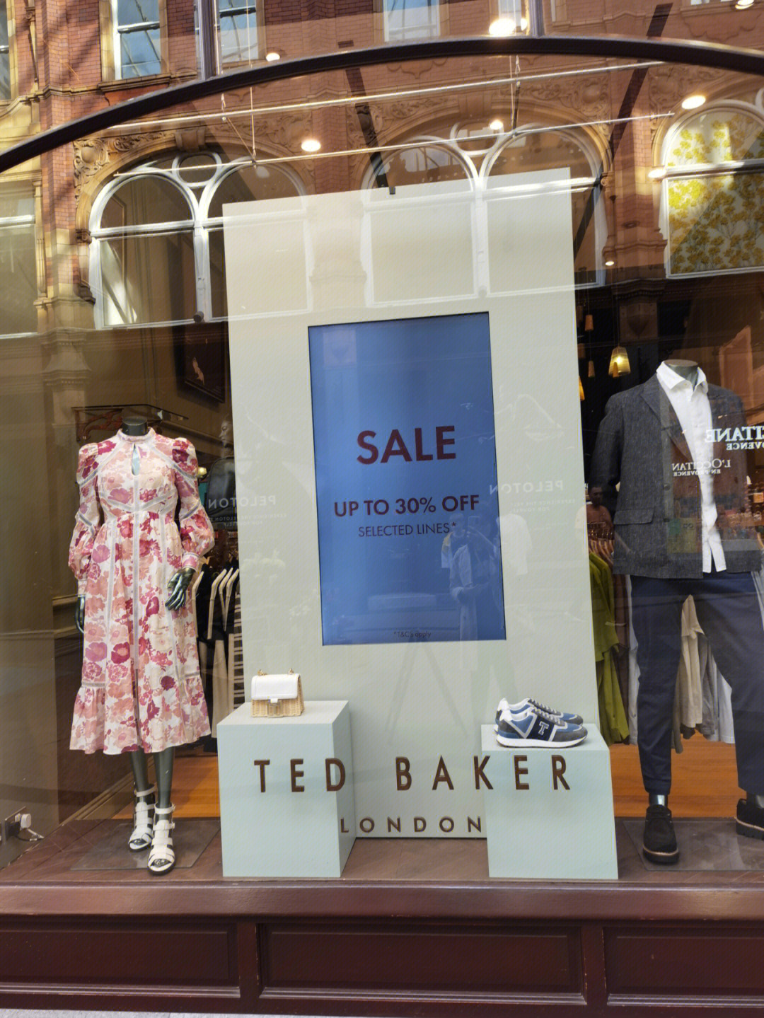 tedbaker中国专柜图片