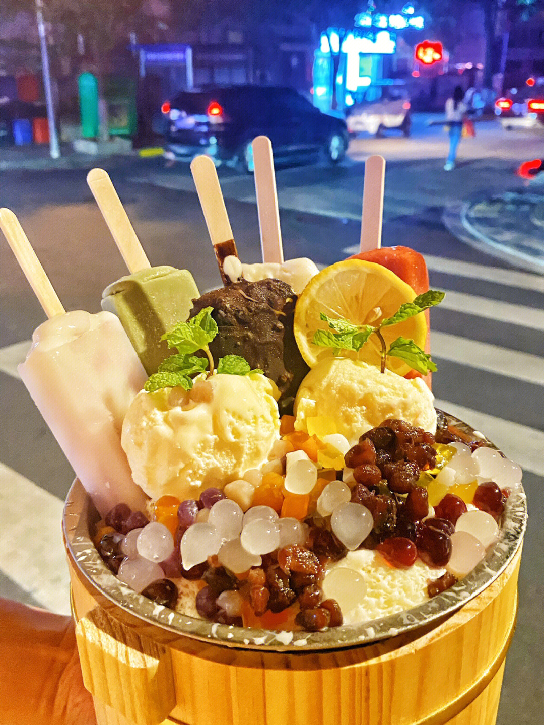 台湾巨无霸冰淇淋图片图片