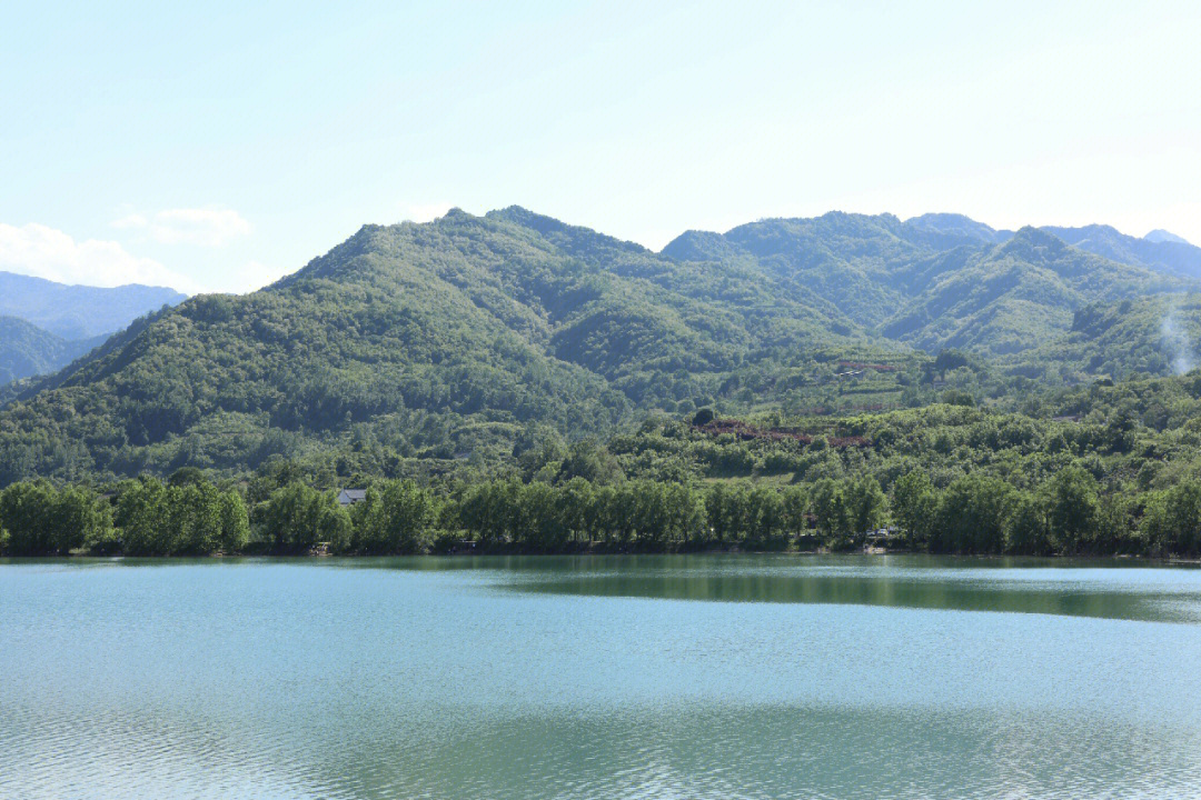 西骆峪水库图片