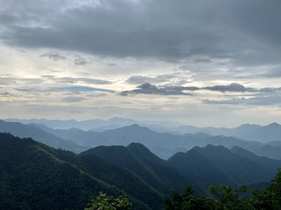 杭州附近去露营之富阳安顶山