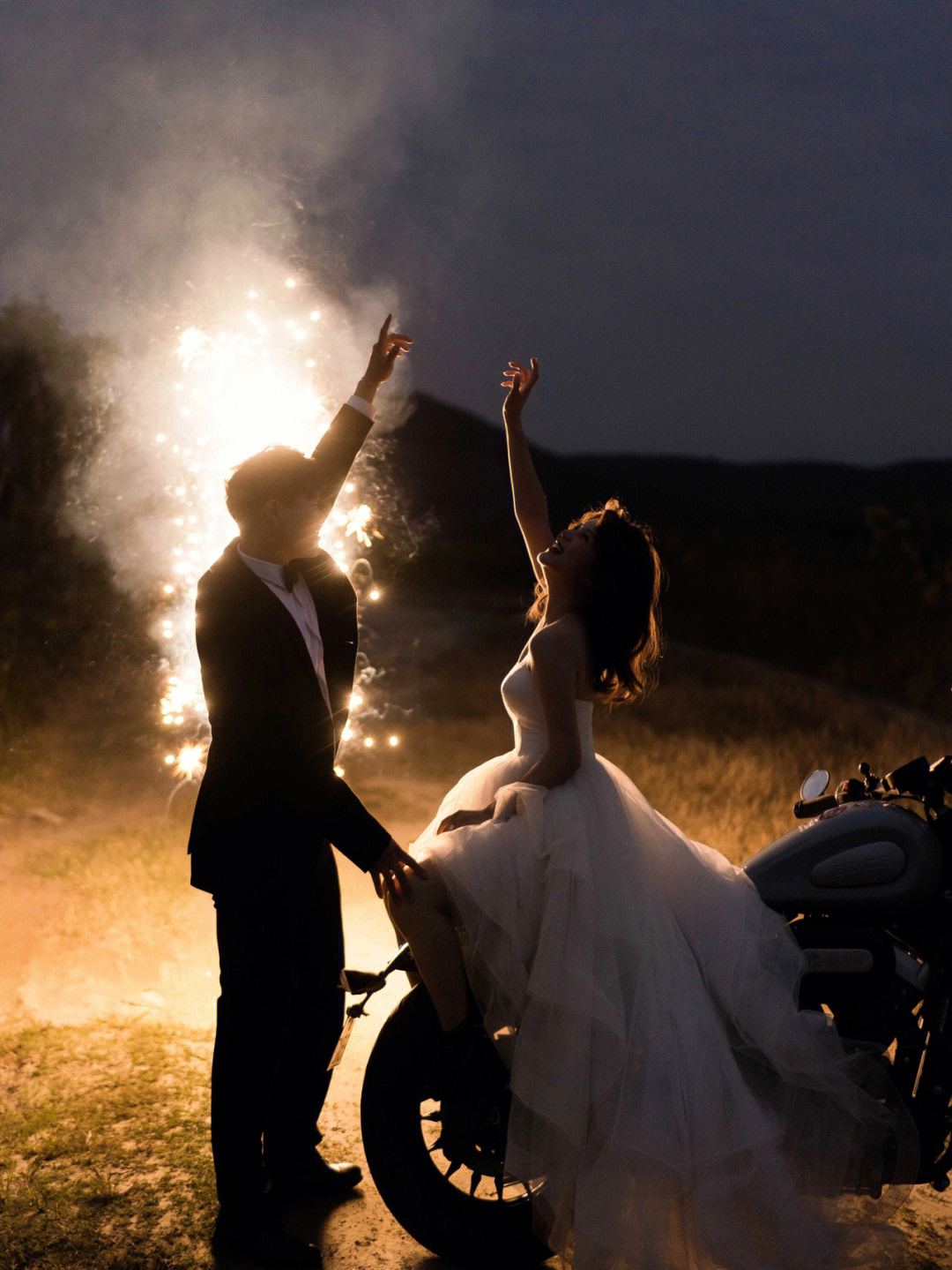 摩托车婚纱照图片大全图片