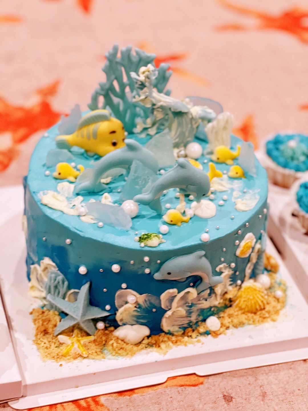 海洋主题海豚蛋糕
