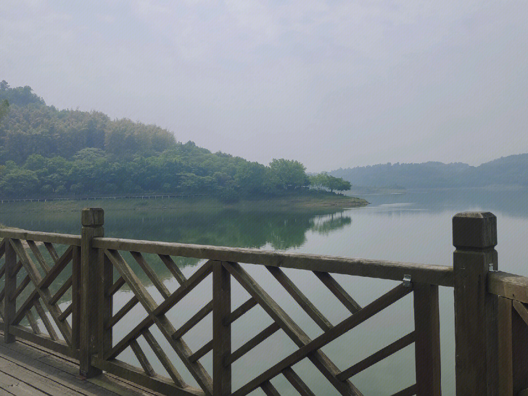 隆昌古宇湖游乐园图片