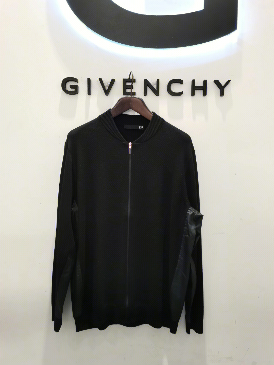 g givenchy男装图片