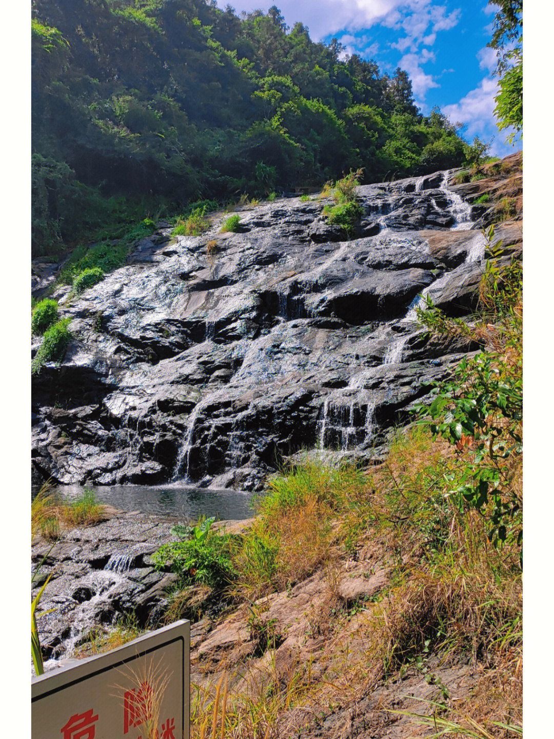 马峦山登山口图片