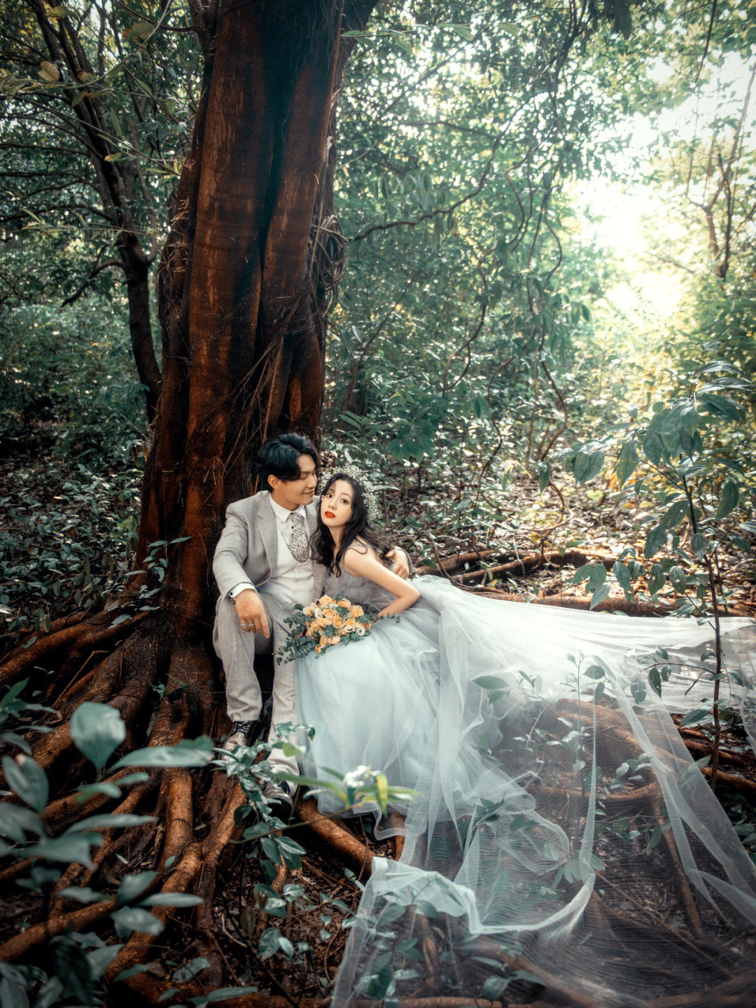 仙踪林婚纱图片