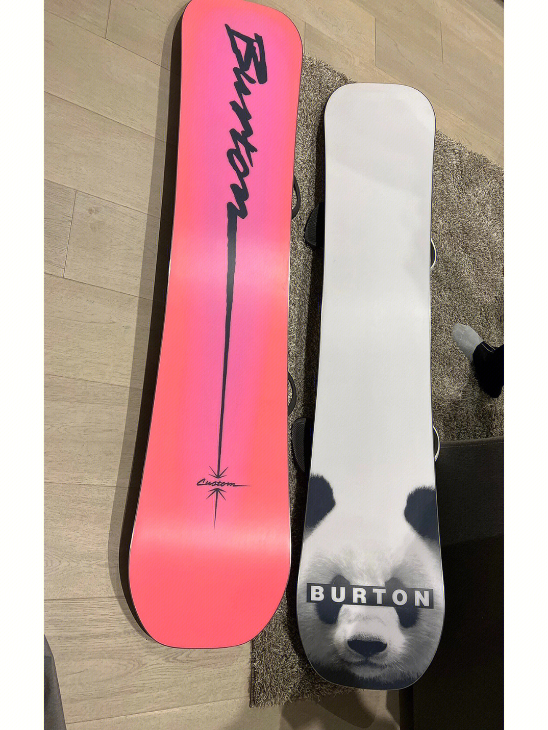 burton的历年雪板图片