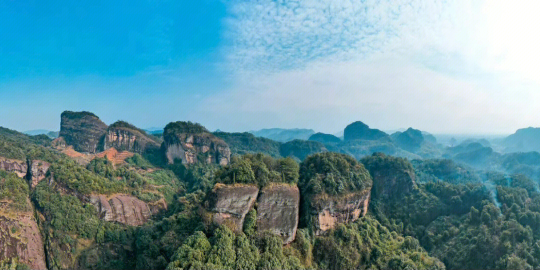 龙虎山风景区在哪里图片