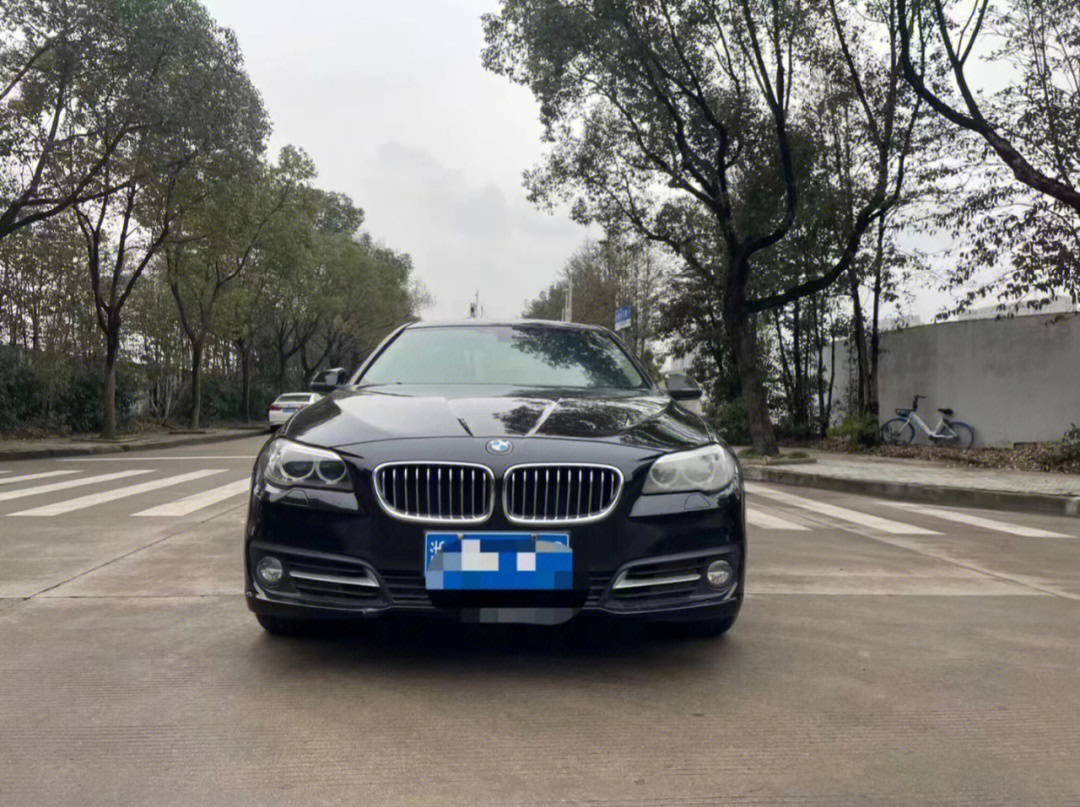 出售宝马525li