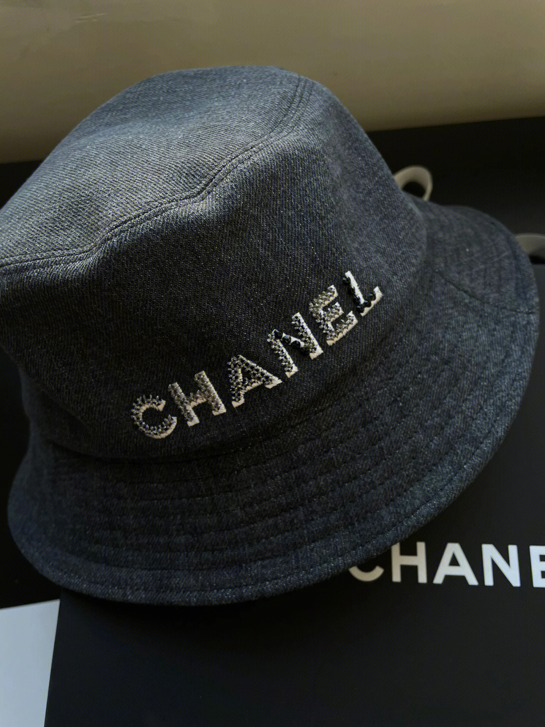 chanel22p水洗牛仔刺绣logo渔夫帽